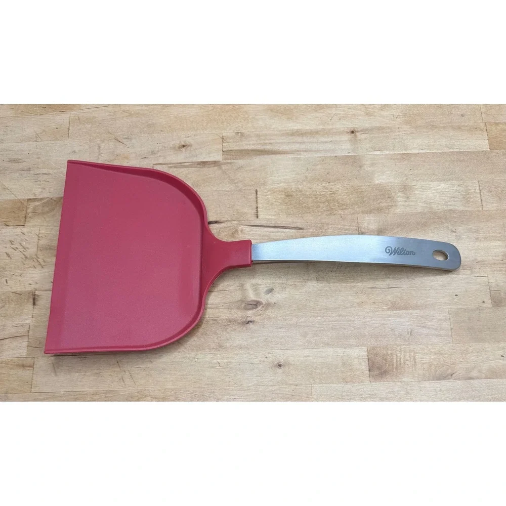 Wilton cookie spatula